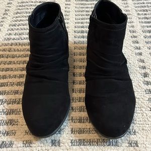 Women’s Axxiom booties black